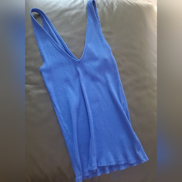 Tank Top - Picture 3 of 4